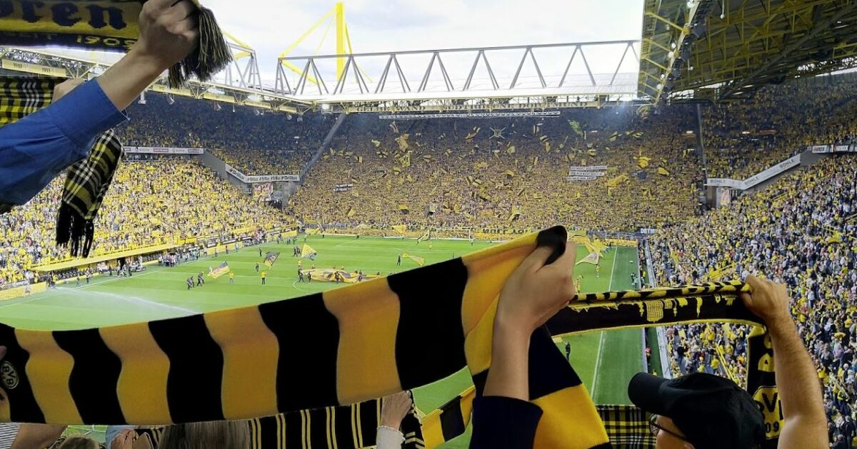 Borussia Dortmund Stadion Signal Iduna Park Header