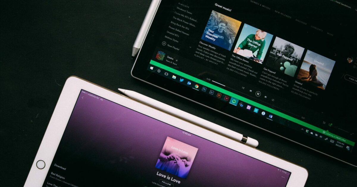 Spotify Header Heidi Fin H4fyxz1hyco Unsplash